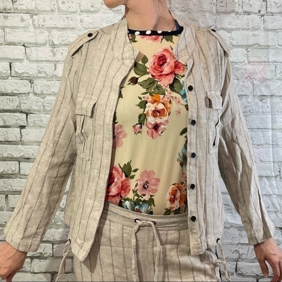 VINCE CAMUTO Light Stone Stripe Blazer Small - Picture 6 of 12